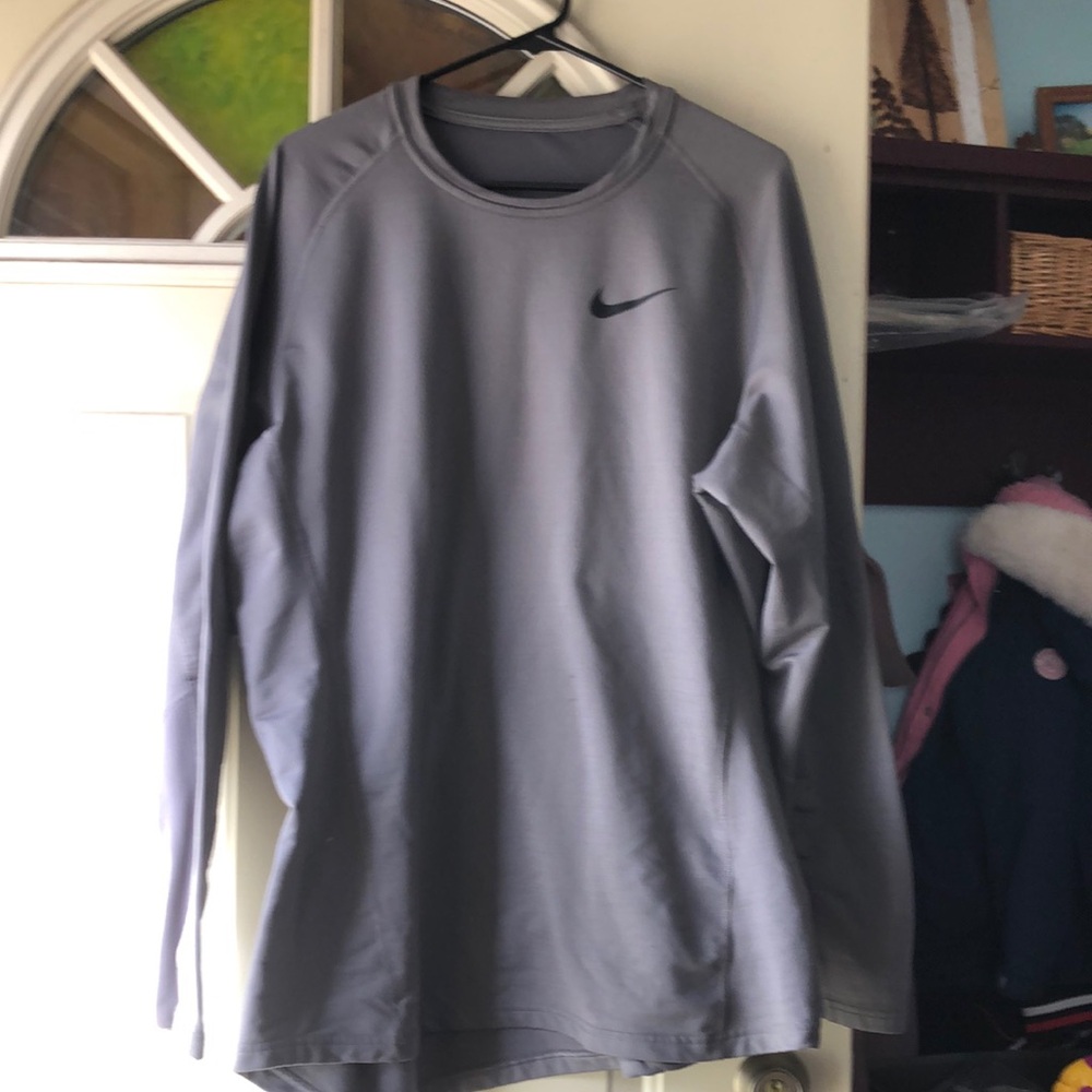 Nike Gray Long Sleeve Shirt